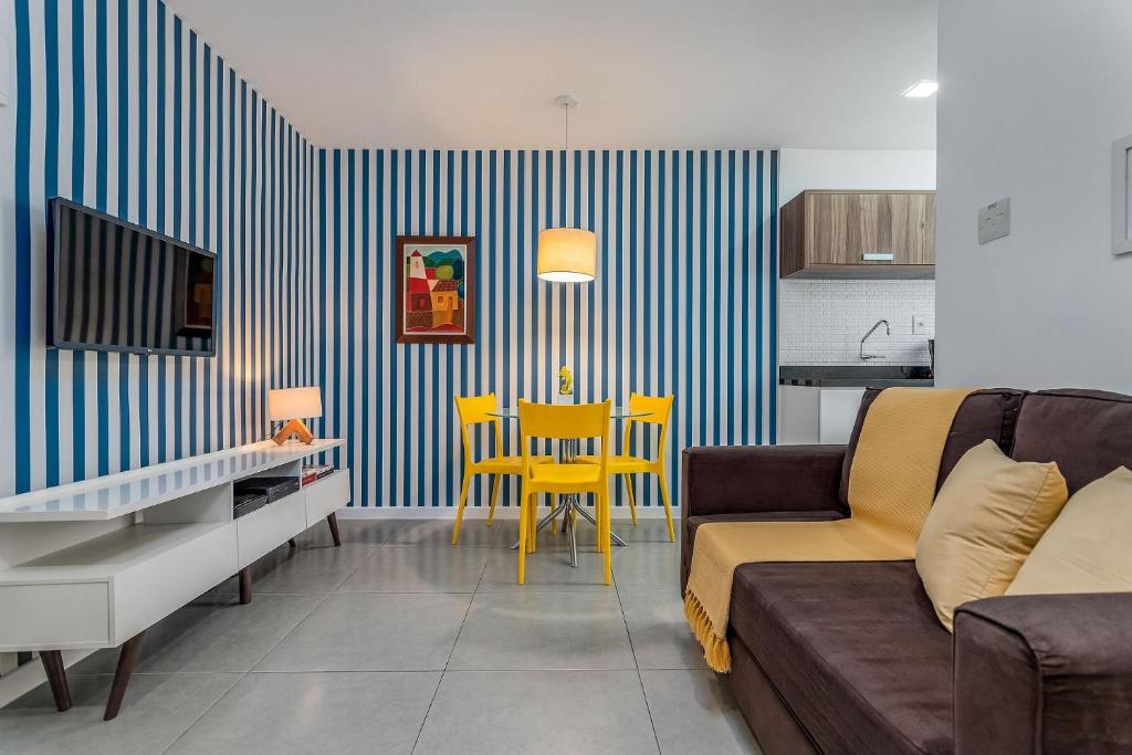 Concept Studio a 200m PRAIA de IPANEMA e 500m Praia COPACABANA - Portaria 24h, Cozinha Completa, Ar Condicionado, SmarTV e Wi-Fi 35mbps - Appartement