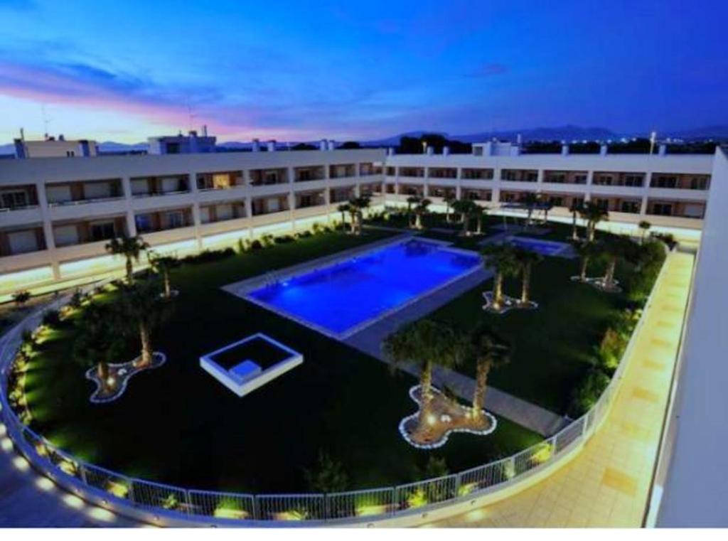 2 bedrooms appartement with shared pool enclosed garden and ...
