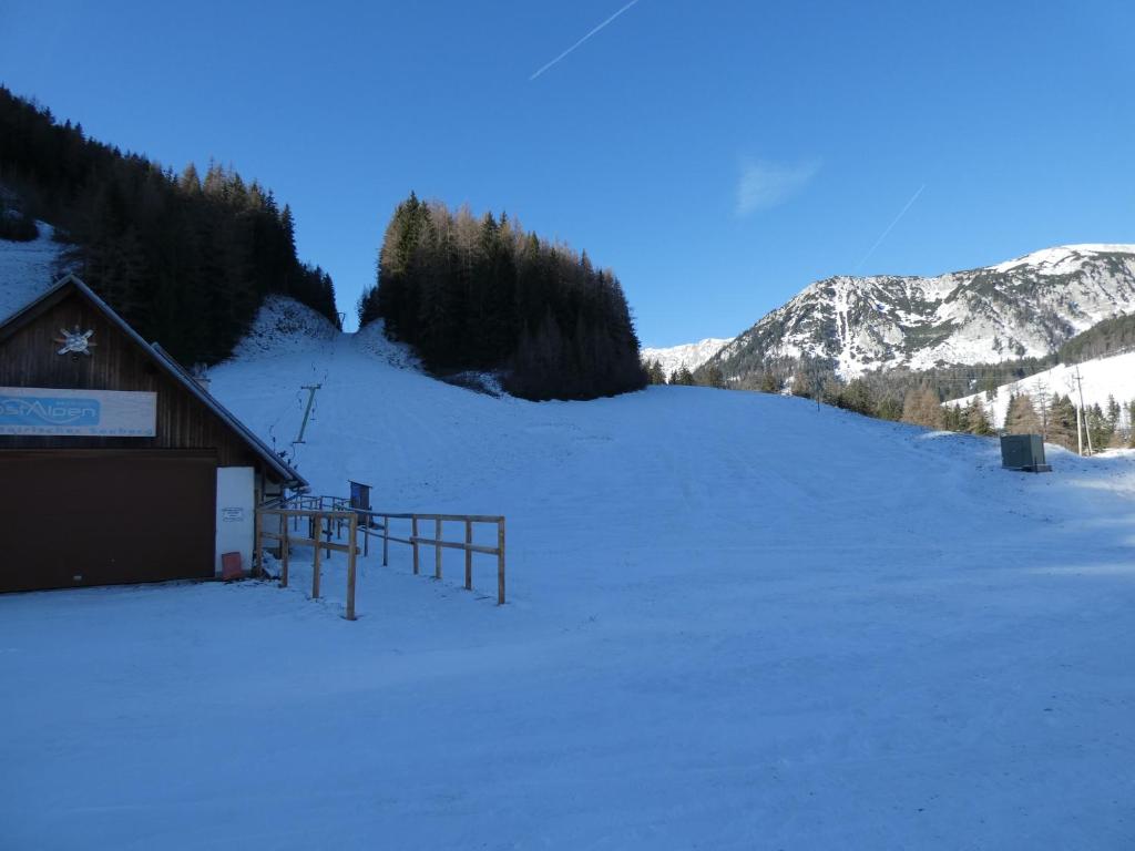 Almhütte Seeberg v zimě