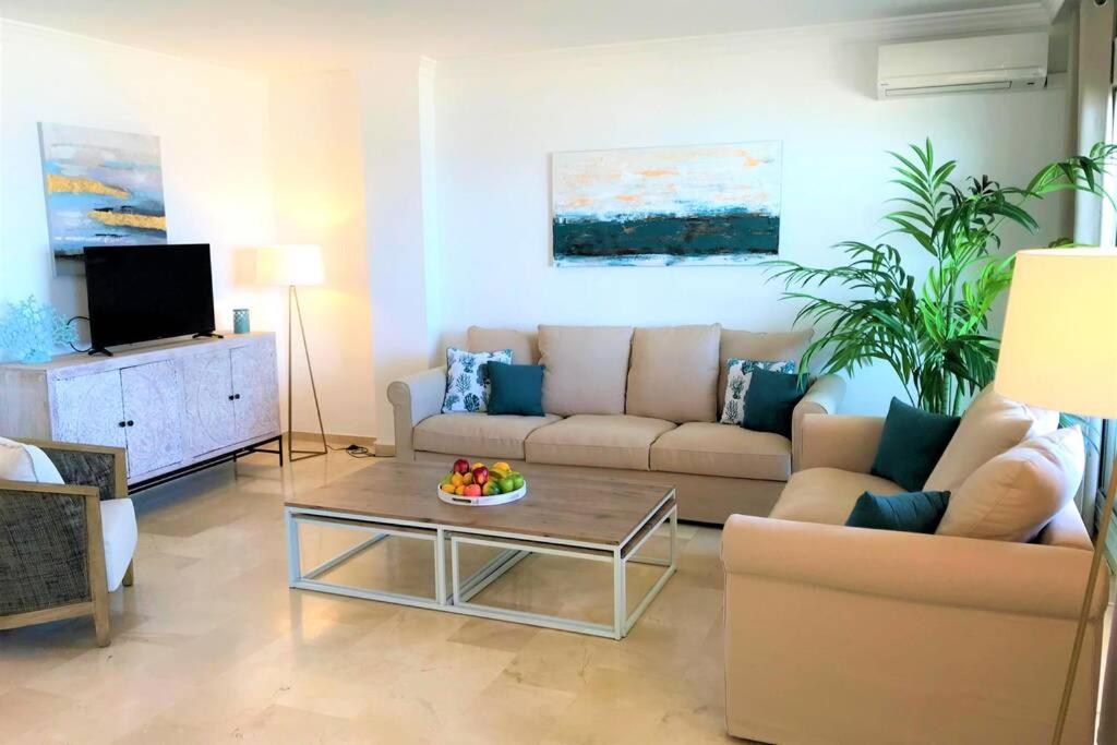 Posedenie v ubytovaní PENTHOUSE BERMUDA BEACH 2