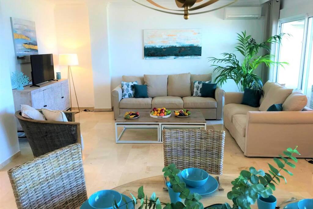 Posedenie v ubytovaní PENTHOUSE BERMUDA BEACH 2