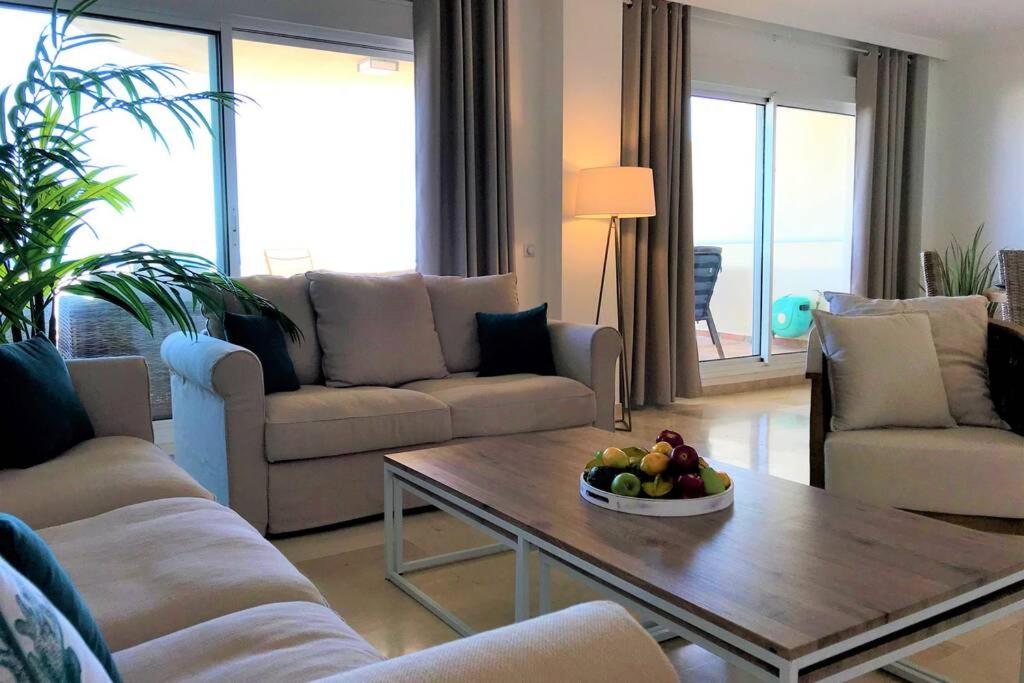 Posedenie v ubytovaní PENTHOUSE BERMUDA BEACH 2