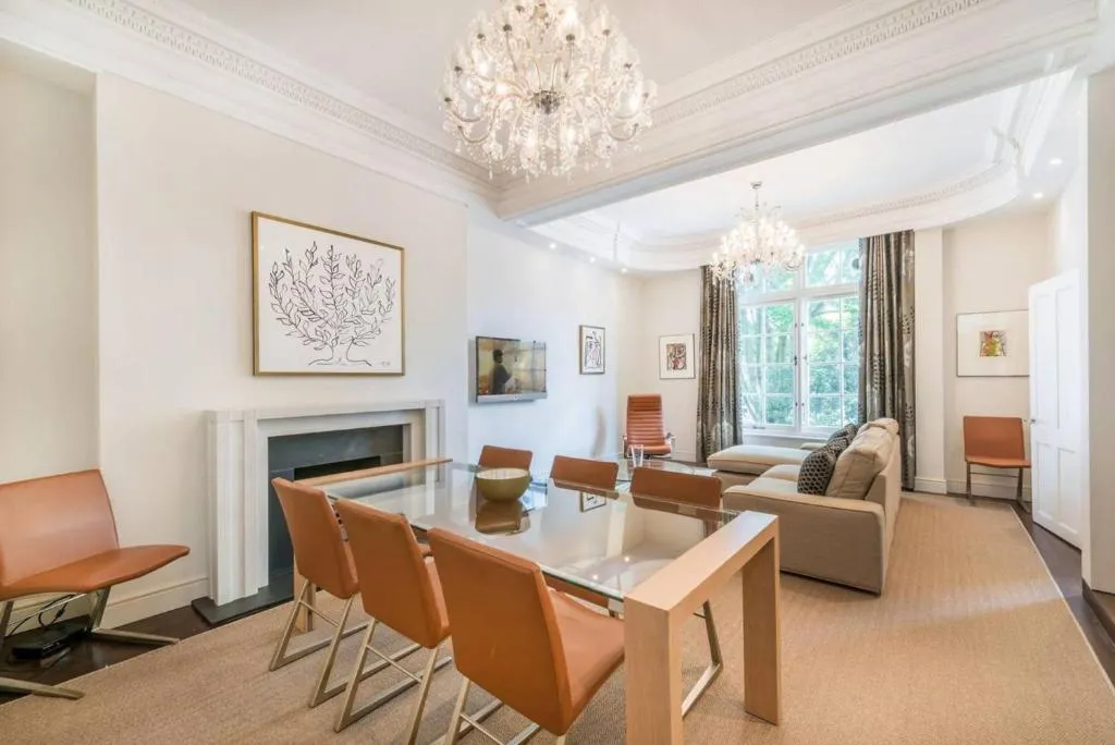 Luxury 2-Bed Apartment in st johns wood, Londra, Marea Britanie