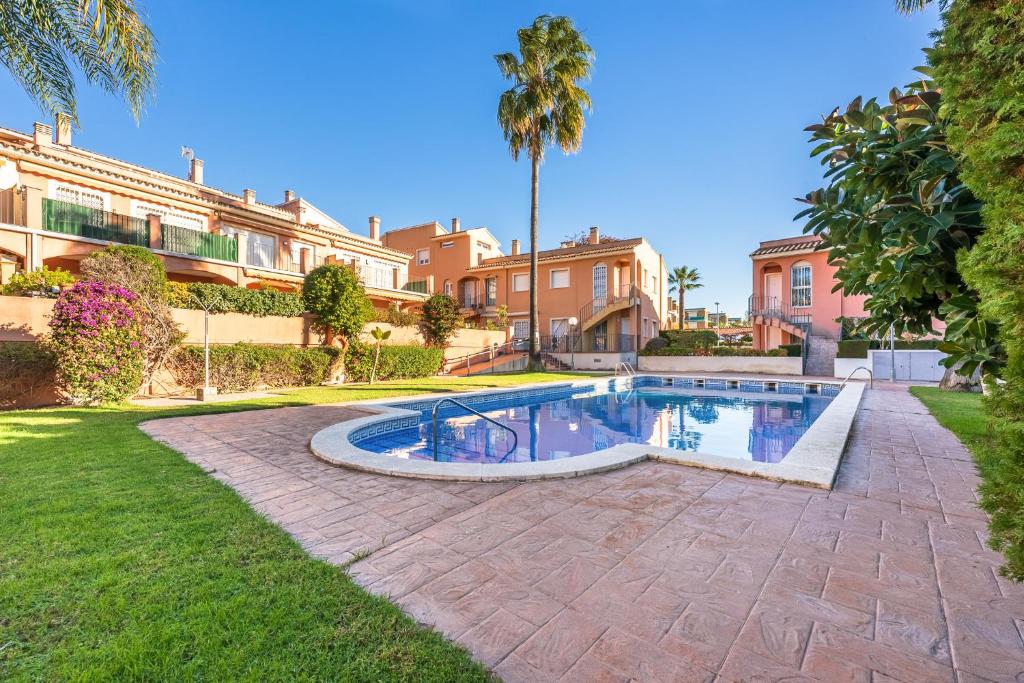 SUNSET CAMBRILS, Cambrils – Updated 2022 Prices
