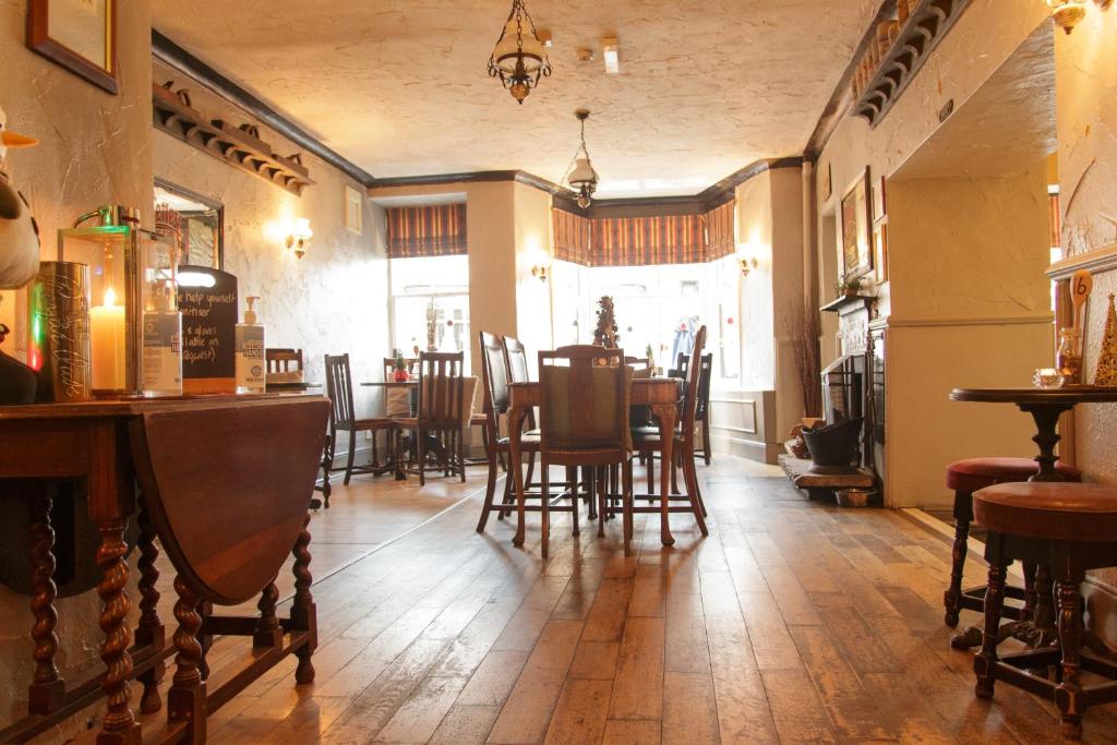 The Royal Oak Inn - Resim 10