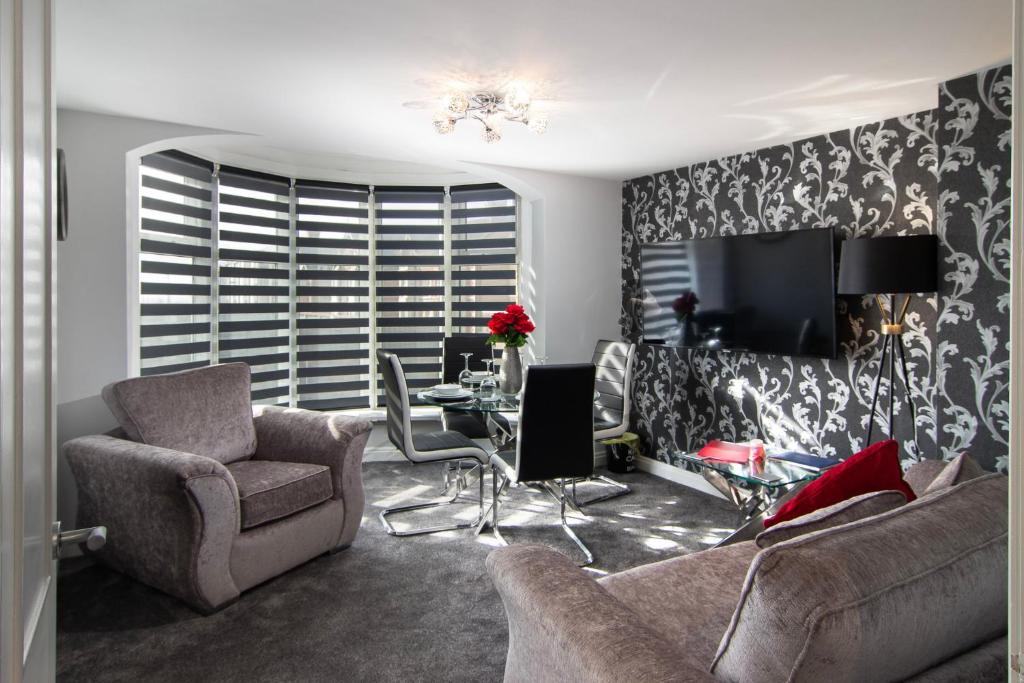 New Luxury Seaview Apt2 Free Parking Special Deal, Blackpool (updated