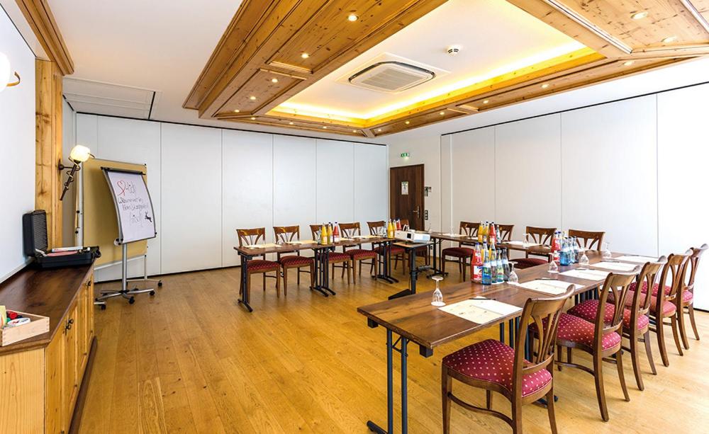 Konferenční prostory v ubytování Hotel Hirsch