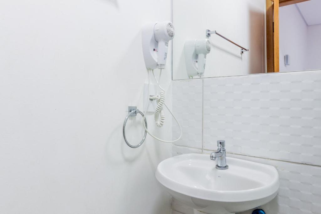  VivApp Rock CGH Suites