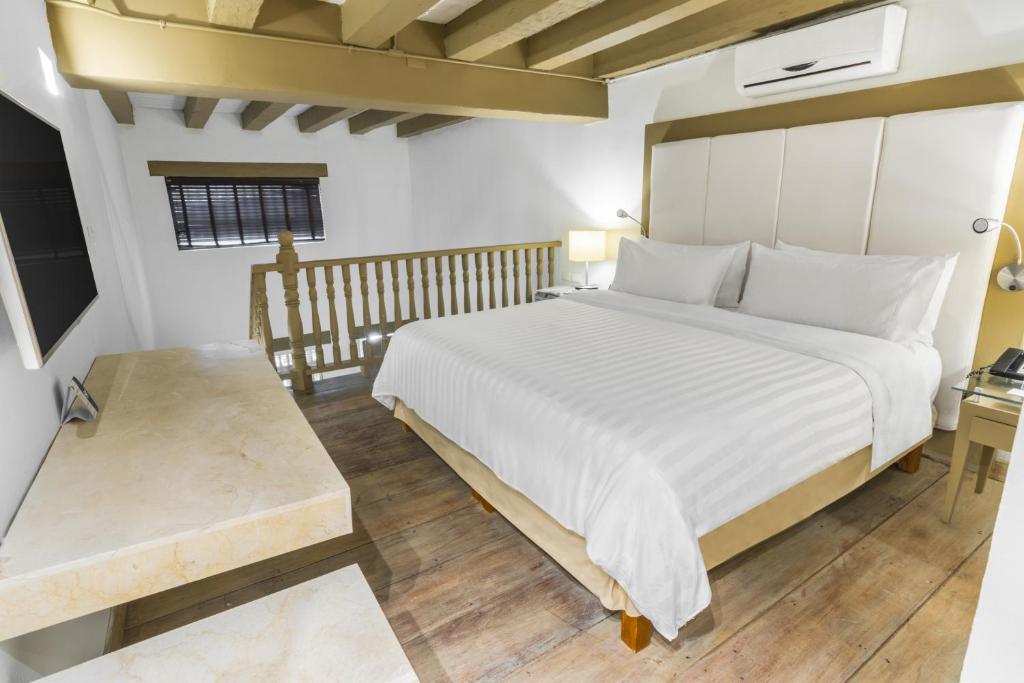 GHL Hotel Armería Real