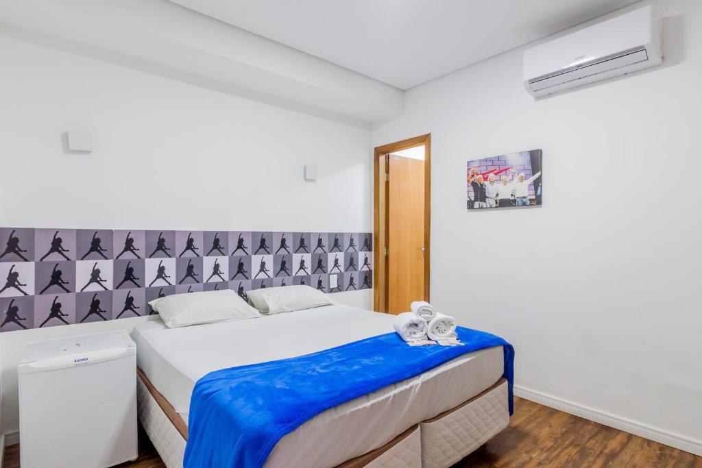  VivApp Rock CGH Suites