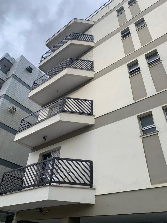  Apto Guarujá