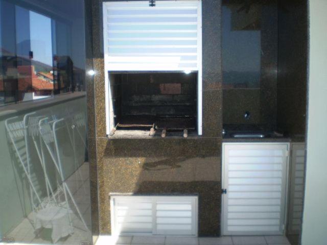  Ancorado Cobertura