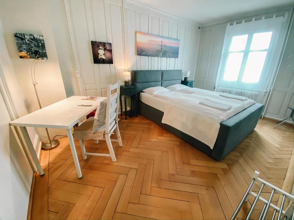 CityLodge St Gallen - 2 min to Marktplatz - Resim 17