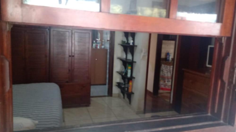  Casa com garagem