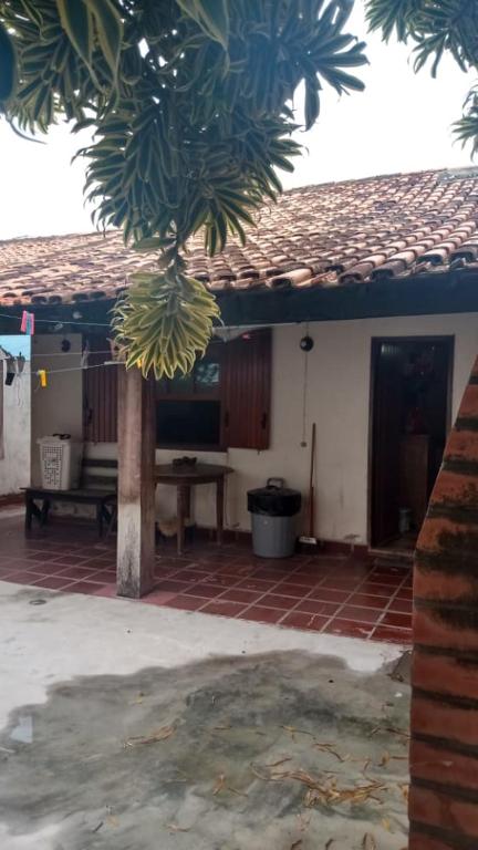  Casa com garagem