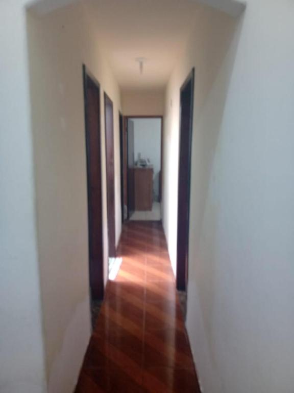  Casa com garagem