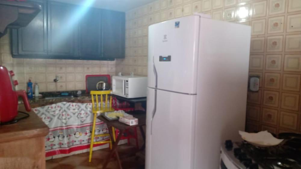  Casa com garagem