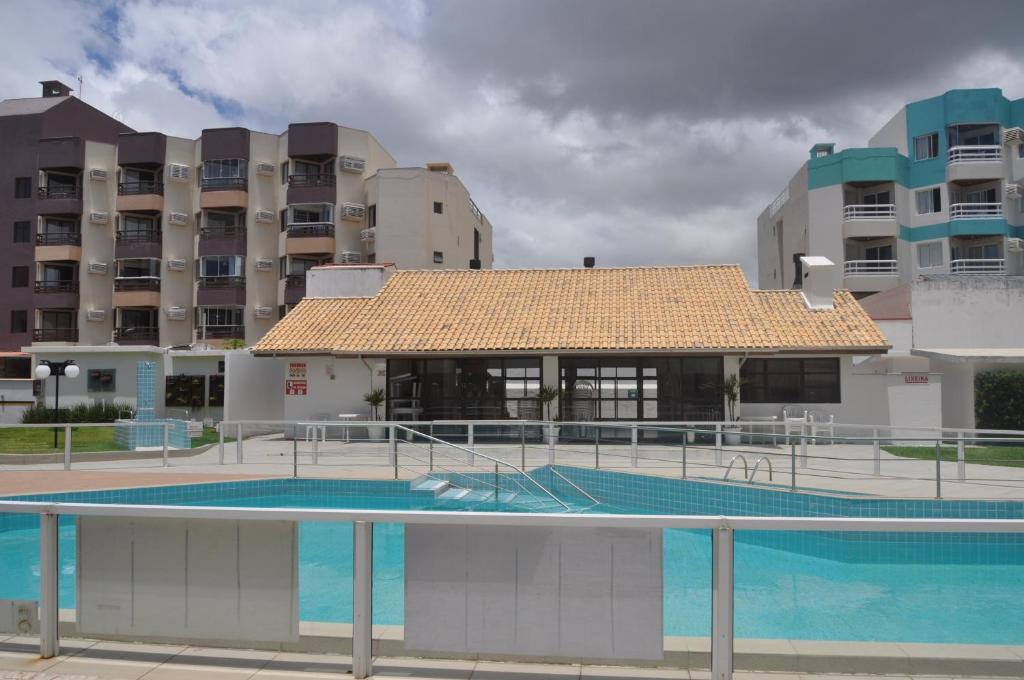  Pé na areia
