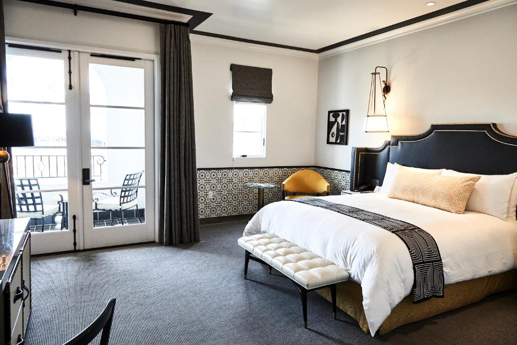Hotel Californian photo 2