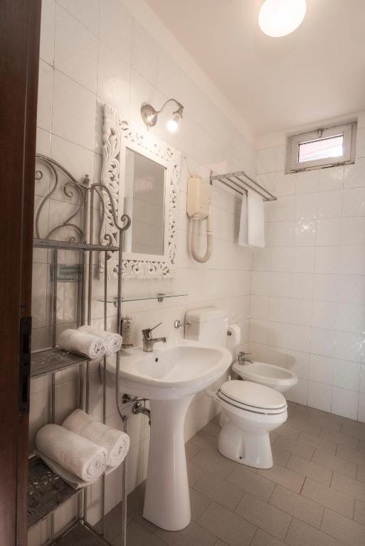 Koupelna v ubytování Hotel Rendez Vous