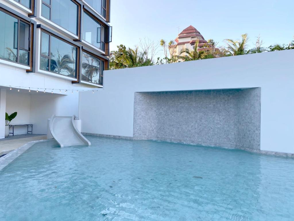 Bazén v ubytování VERSO Hua Hin - a Veranda Collection nebo v jeho okolí