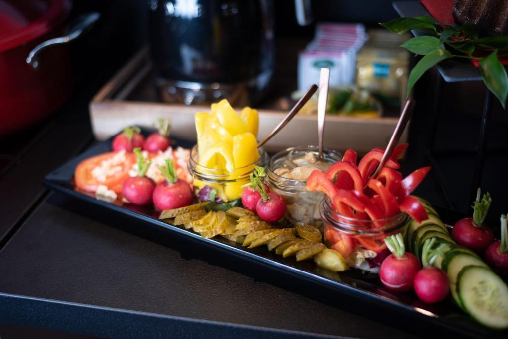 Jedlo v ubytovaní bed & breakfast alebo blízkom okolí