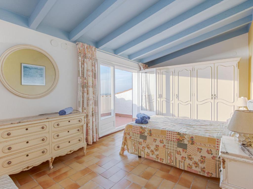 Posteľ alebo postele v izbe v ubytovaní Holiday Home Joan Sarda by Interhome