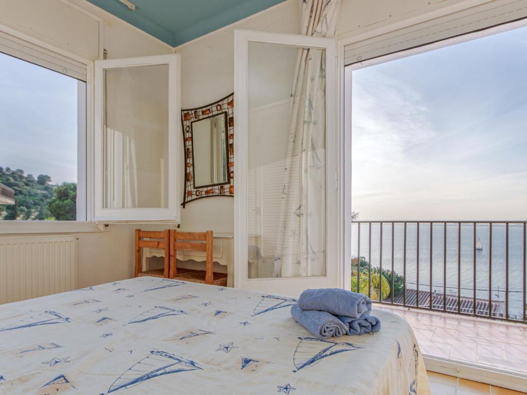 Posteľ alebo postele v izbe v ubytovaní Holiday Home Joan Sarda by Interhome