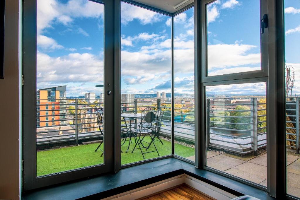 Riverview Apartments - 