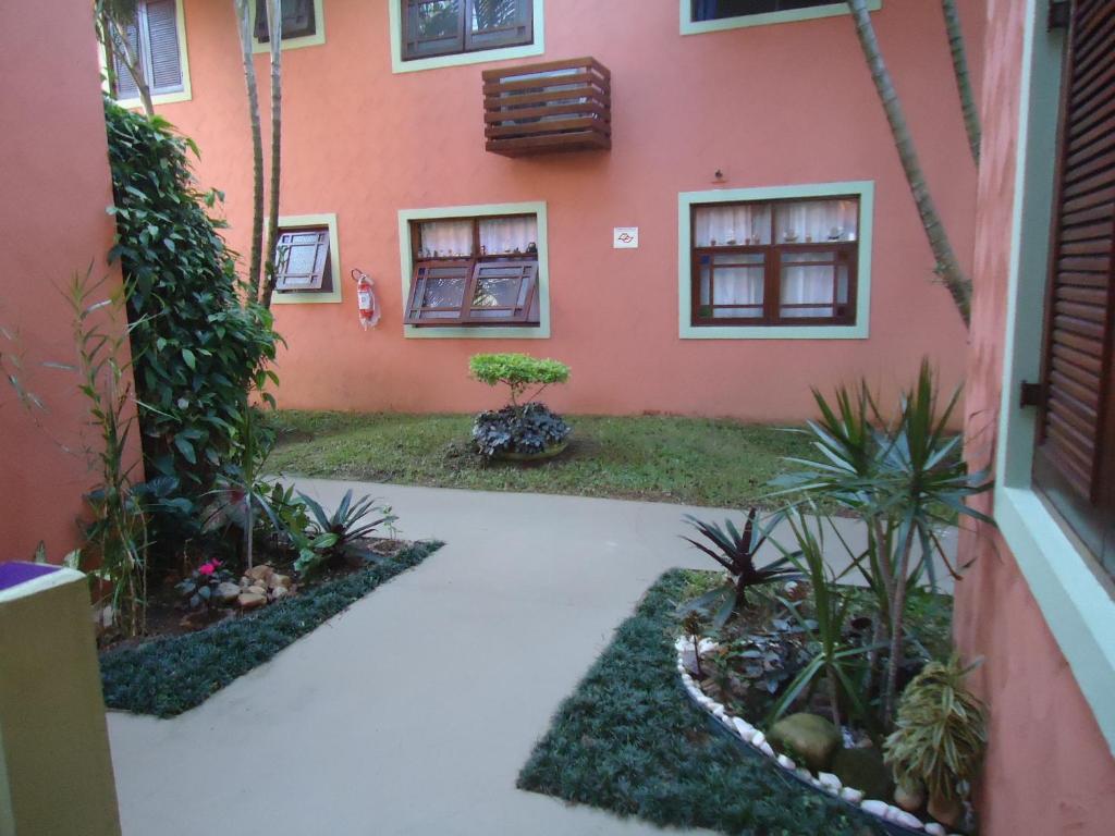  Apartamento em Boracéia no Litoral Norte