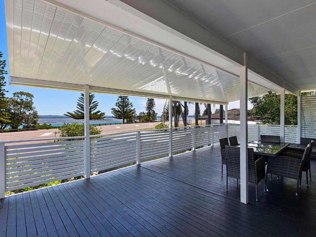 Lakeview on Florida, The Entrance (updated prices 2024)