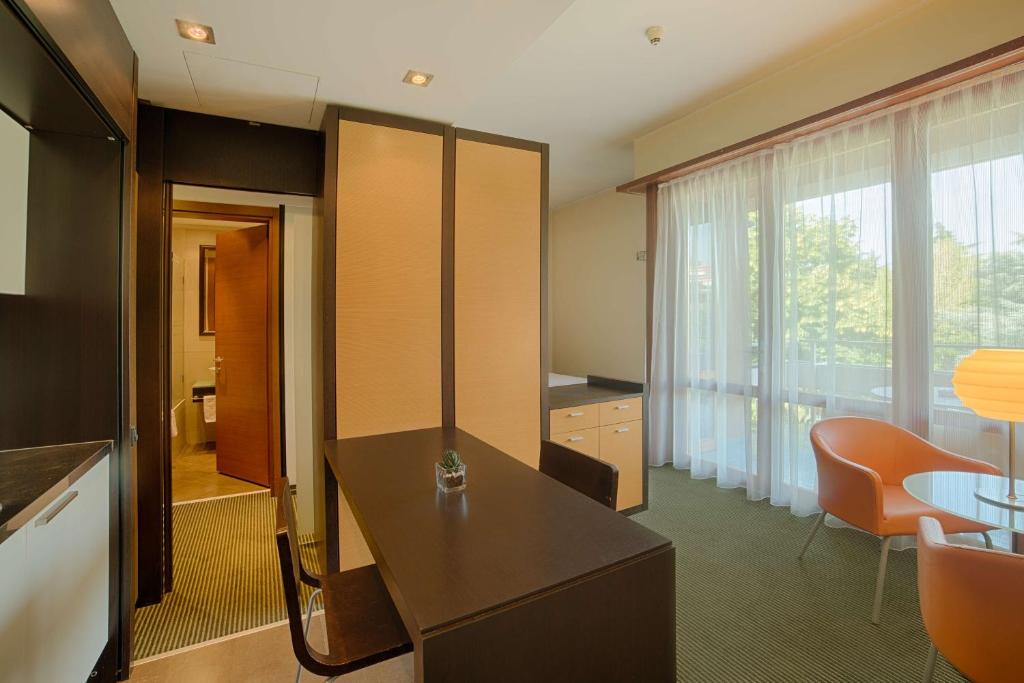 Posezení v ubytování NH Milano 2 Residence