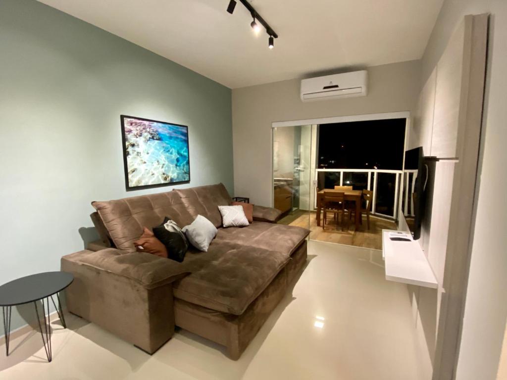  Belíssimo Apartamento no Centro de Ubatuba