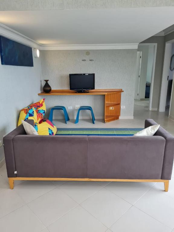  Cobertura Duplex c piscina e churrasqueira VISTA P MAR a 250 m da praia Guarujá Enseada