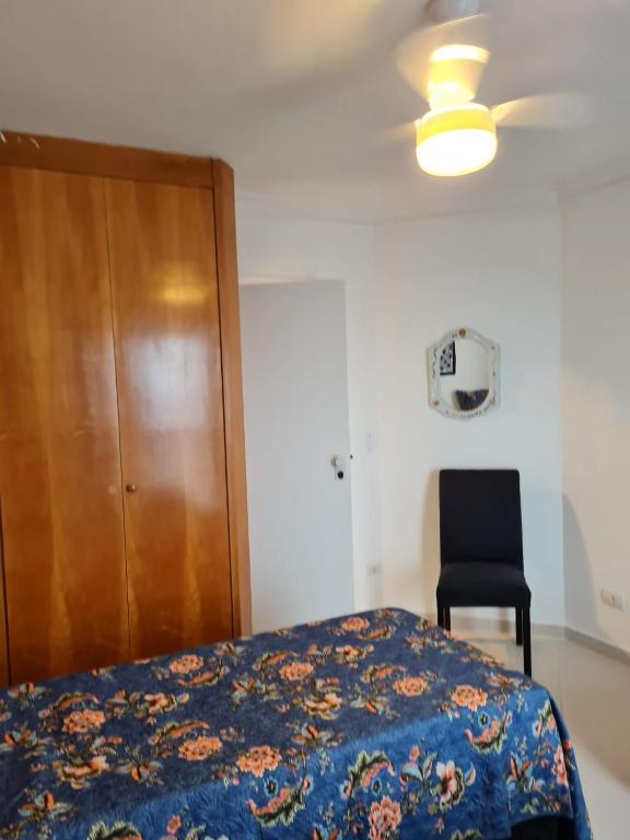  Cobertura Duplex c piscina e churrasqueira VISTA P MAR a 250 m da praia Guarujá Enseada