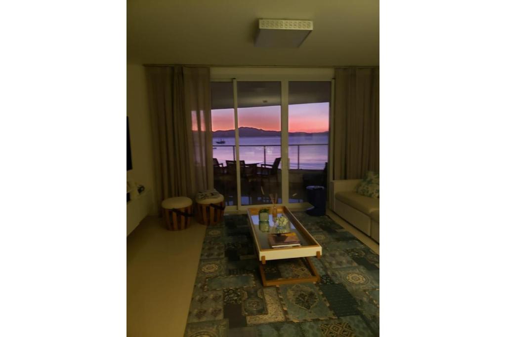  Maravilhoso e aconchegante apartamento de frente para o mar na Cachoeira do Bom Jesus