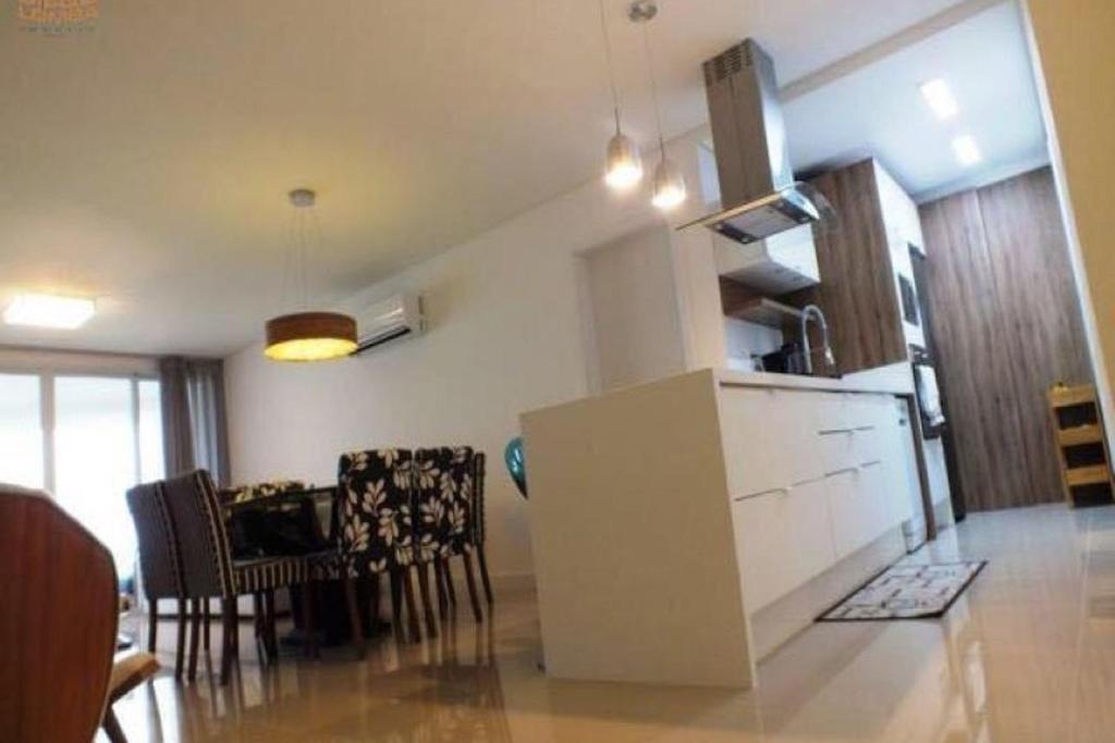  Maravilhoso e aconchegante apartamento de frente para o mar na Cachoeira do Bom Jesus