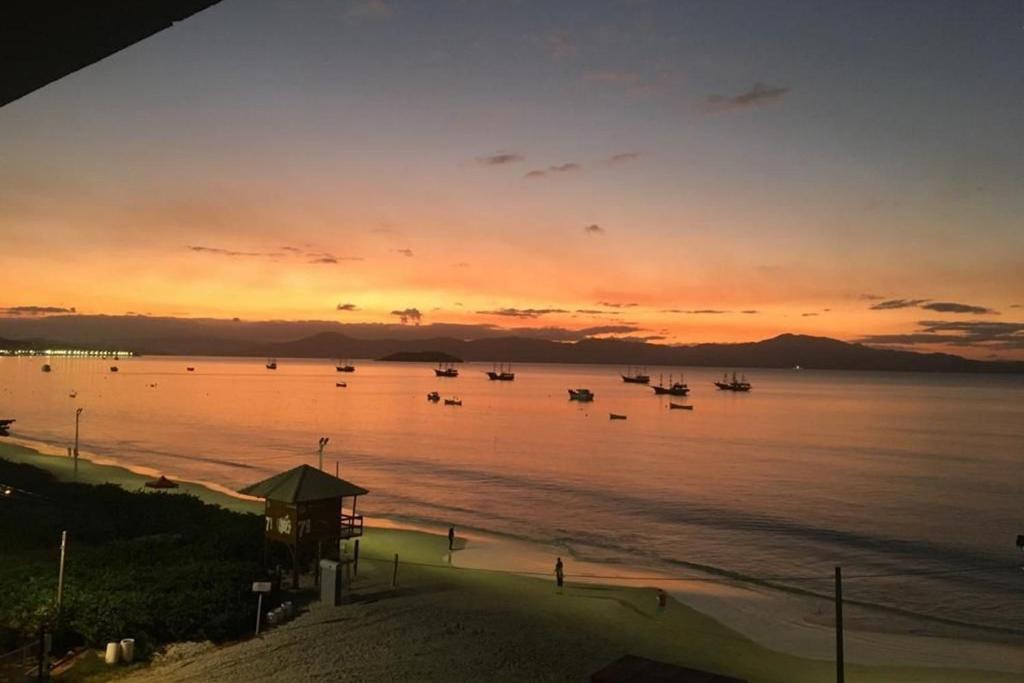  Maravilhoso e aconchegante apartamento de frente para o mar na Cachoeira do Bom Jesus
