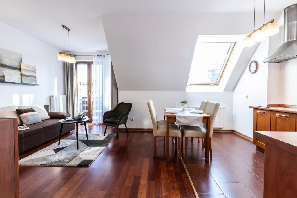 Kuchyňa alebo kuchynka v ubytovaní TatryTOP Apartamenty Kaszelewski
