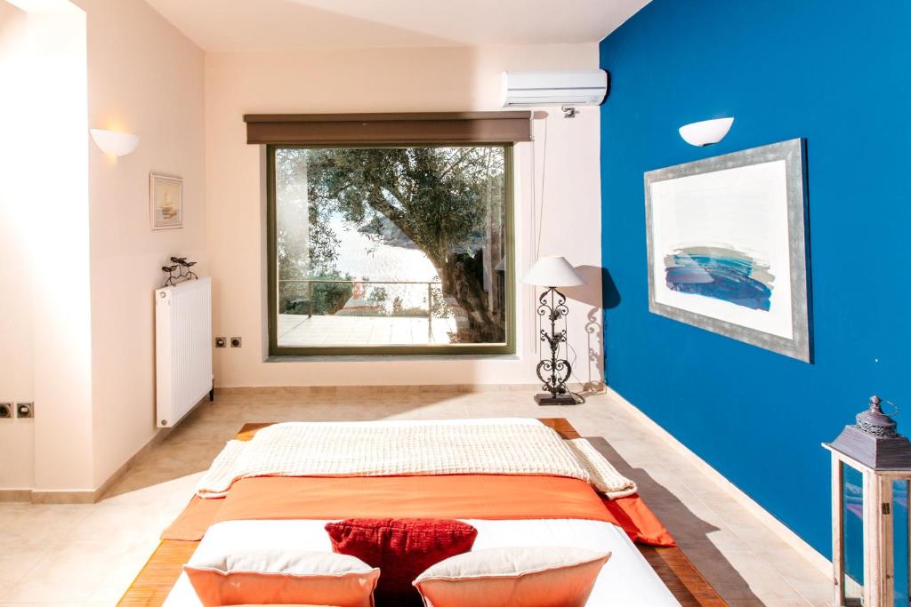 3 bedrooms villa with sea view private pool and jacuzzy at Megali Ammos Alonnisos