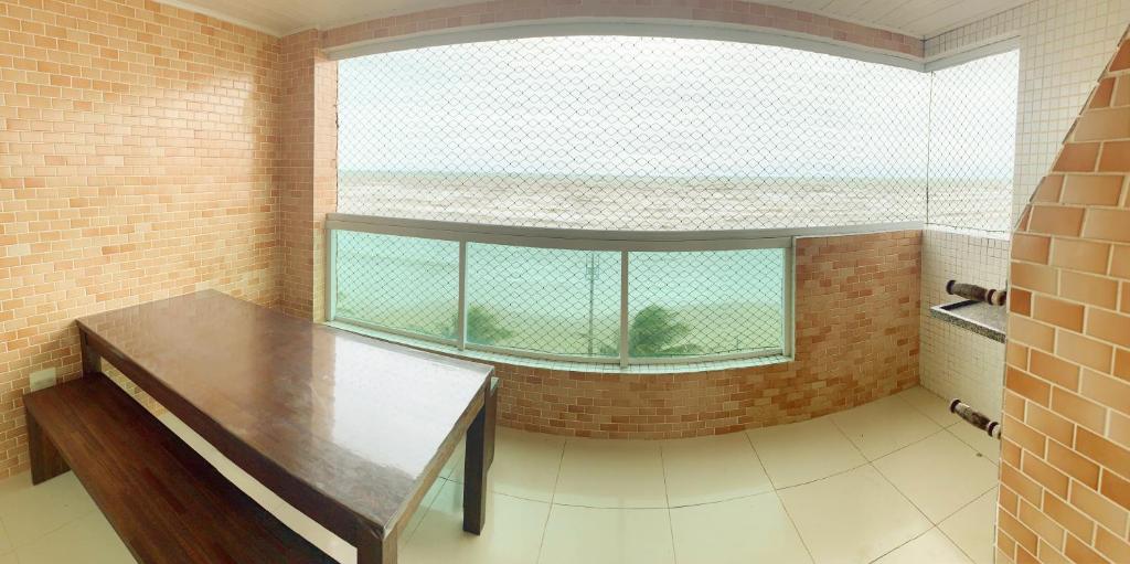  Apartamentos Residencial Lara - FRENTE AO MAR - WIFI - CHURRASQUEIRA NA VARANDA