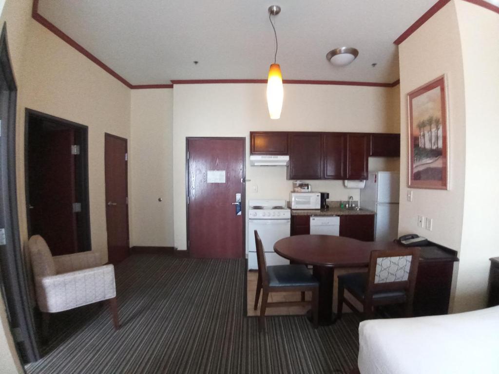 Hawthorn Extended Stay by Wyndham Corpus Christi Padre Isle - 一卧室套房 - 带两张大号床 - 禁烟