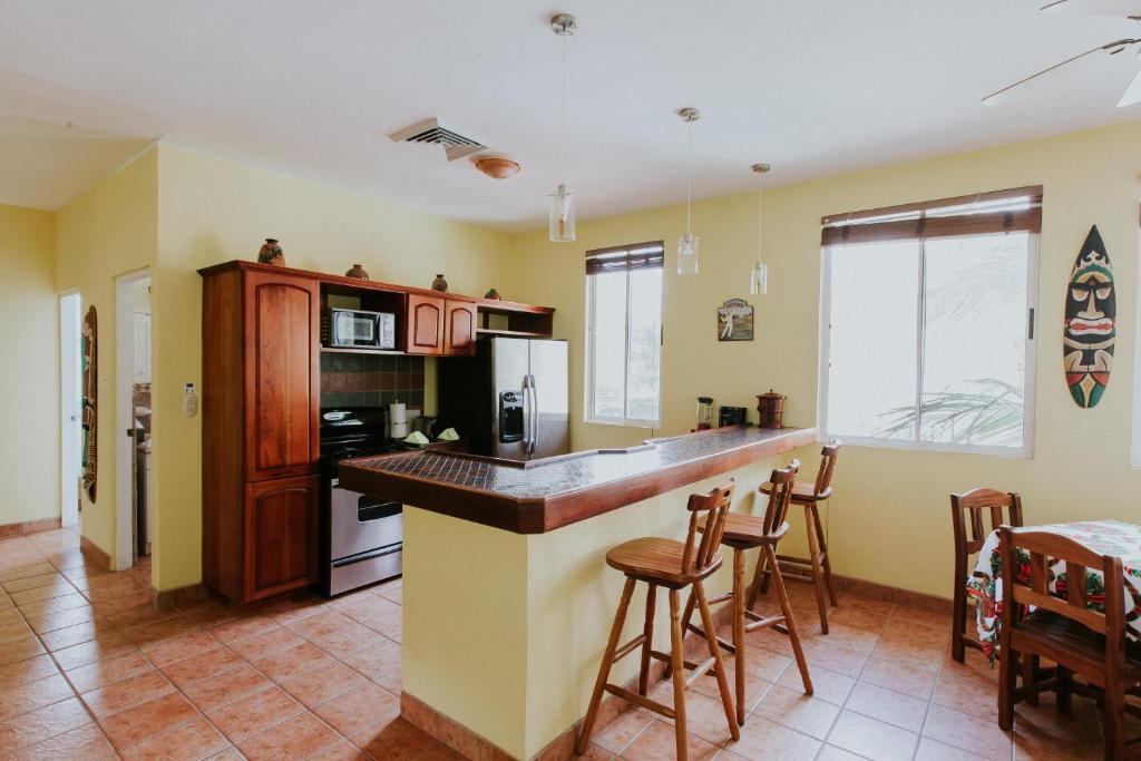 Kuchyň nebo kuchyňský kout v ubytování La Posada Jungle Hotel