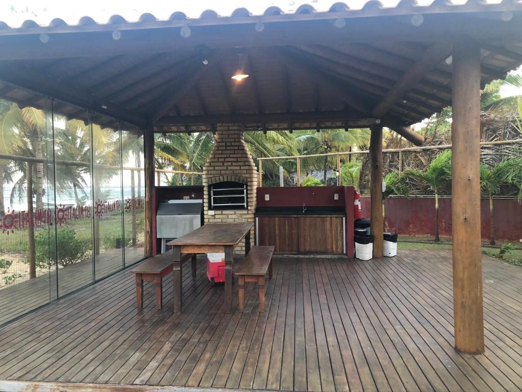  VILLAGE 2/4 PÉ NA AREIA EM ITACIMIRIM