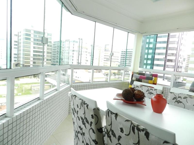  Lindo Apartamento em Capão da Canoa - 2 quadras do mar