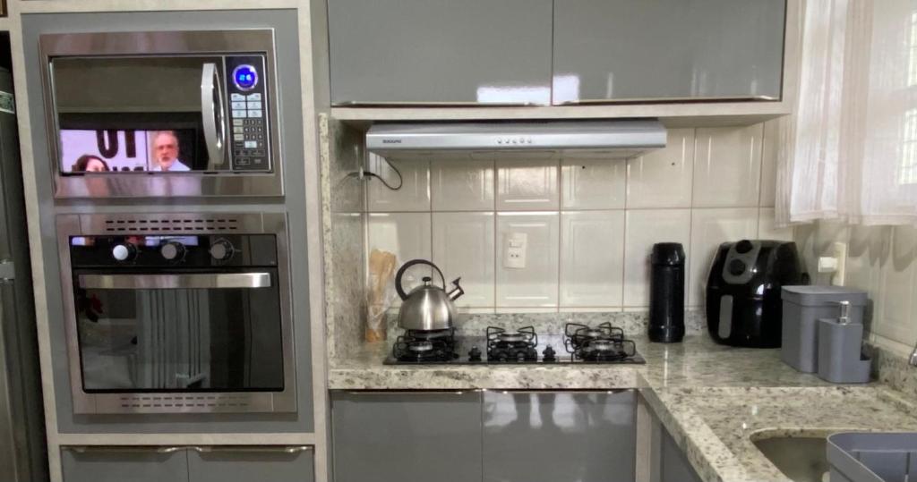  Casa temporada de dois pisos - Praia da Pinheira