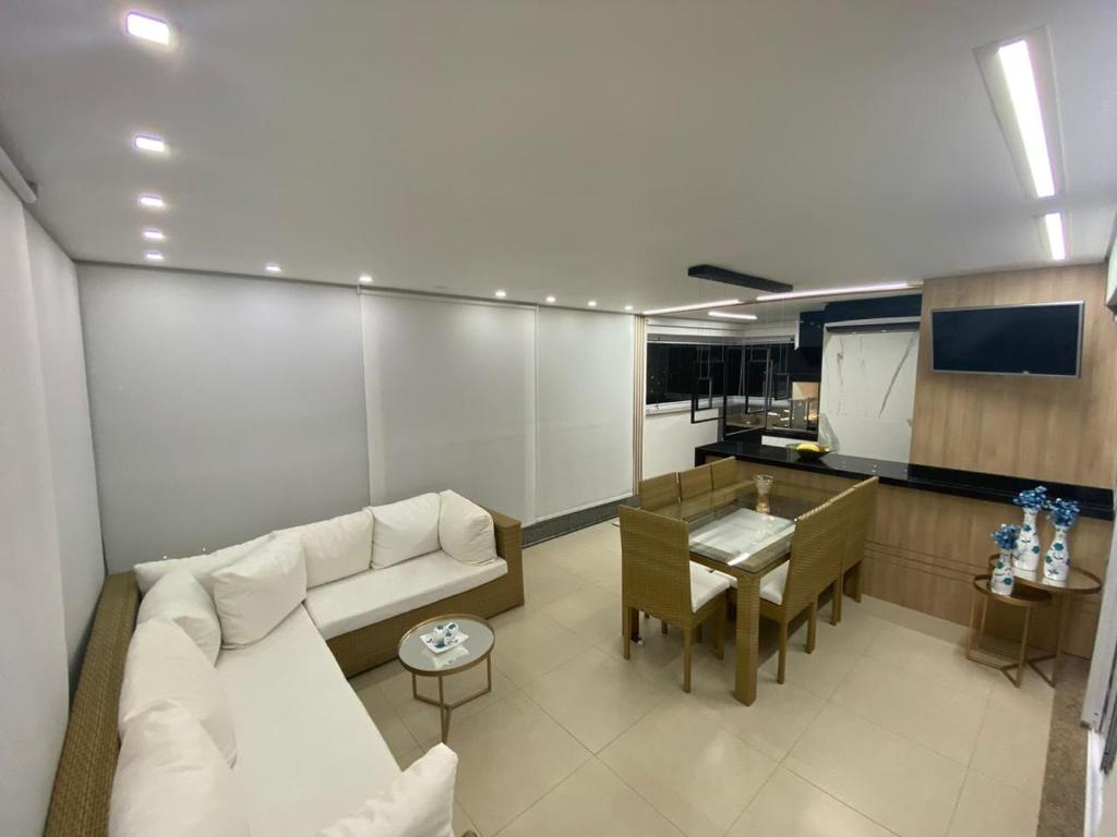  Apartamento Guarujá