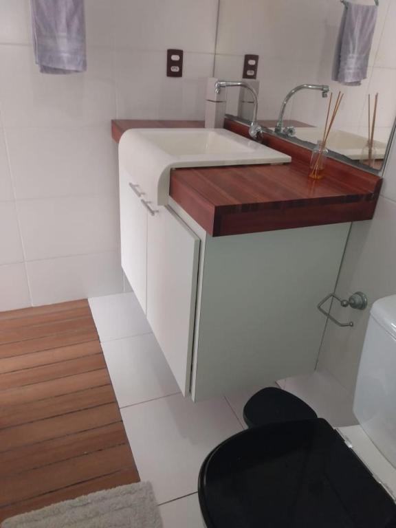  Casa com piscina em Vilas do Atlântico