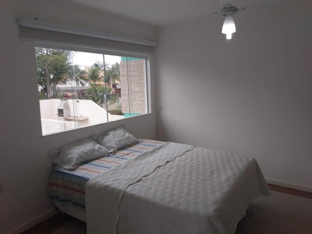 Casa com piscina em Vilas do Atlântico