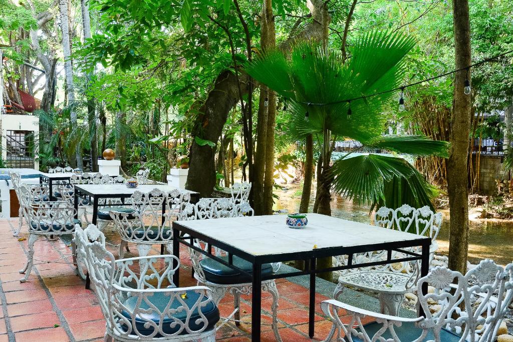 Zahrada ubytování Garlands Del Rio Riverside Boutique Hotel
